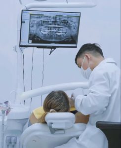 Cùng bác sĩ Nguyên tư vấn hành trình hồi sinh nụ cười tuổi 50